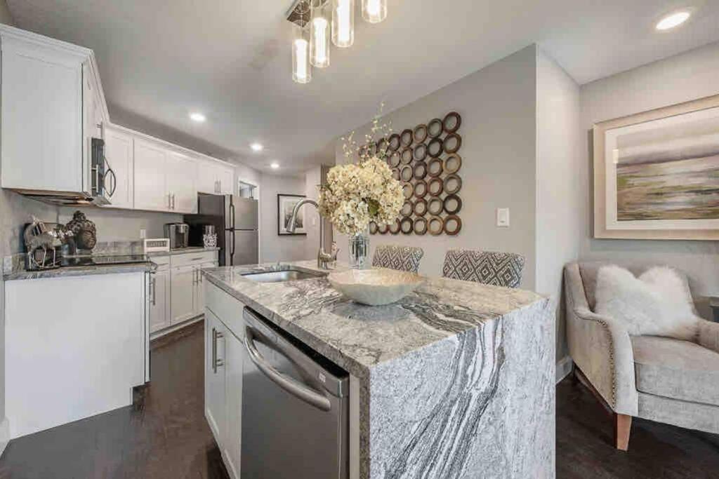 Chic Pad In Center Of Seminole Heights-322 Lägenhet Tampa Exteriör bild