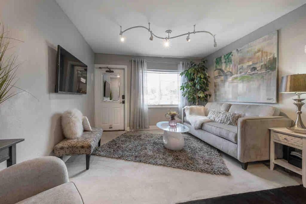 Chic Pad In Center Of Seminole Heights-322 Lägenhet Tampa Exteriör bild